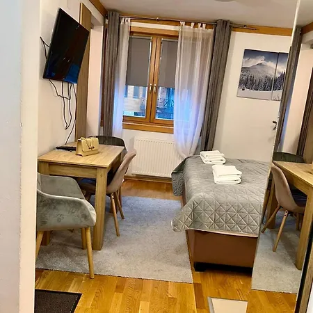 U150 - Vucko - Private Host Apartman